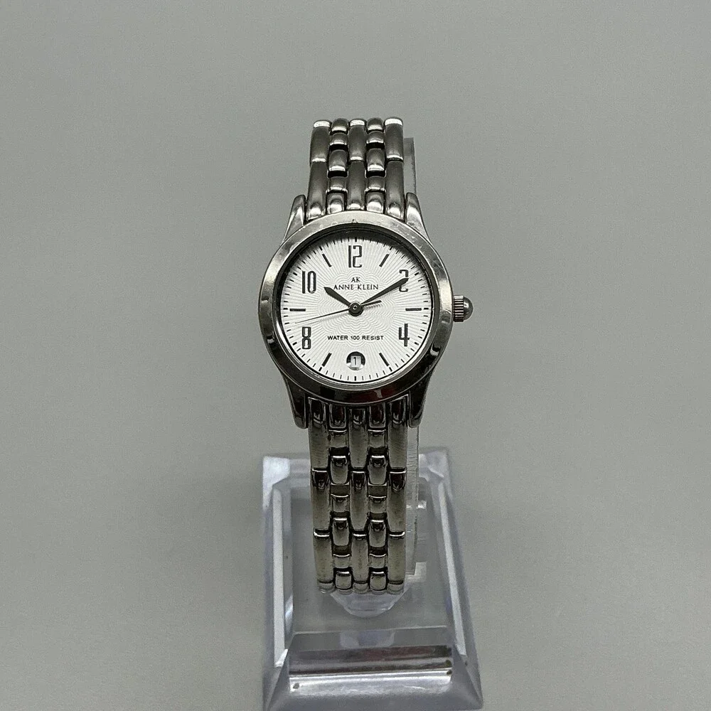 Anne Klein see photos